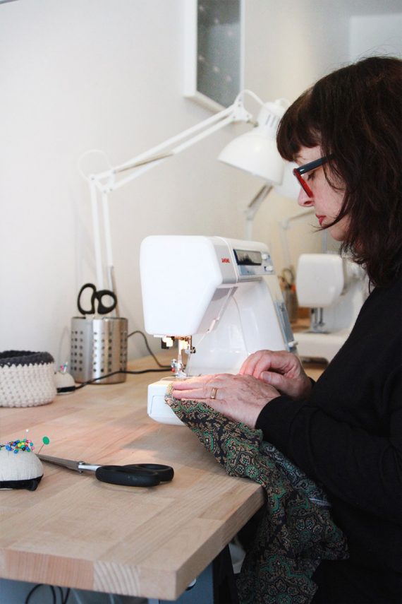 learn-to-sew-sewing-lessons-19