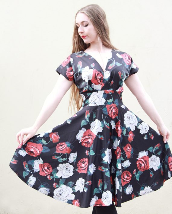 betty-wiggle-beverly-swing-dress-03